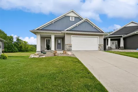 2245 Tranquil Ct NW, Cedar Rapids, IA 52405