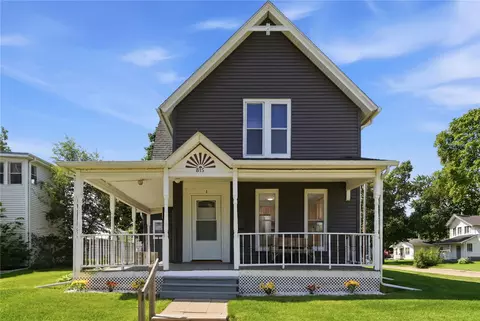 815 5th Ave, Marion, IA 52302