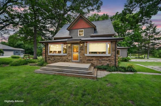 2235 Sugar Bottom Rd NE, Solon, IA 52333