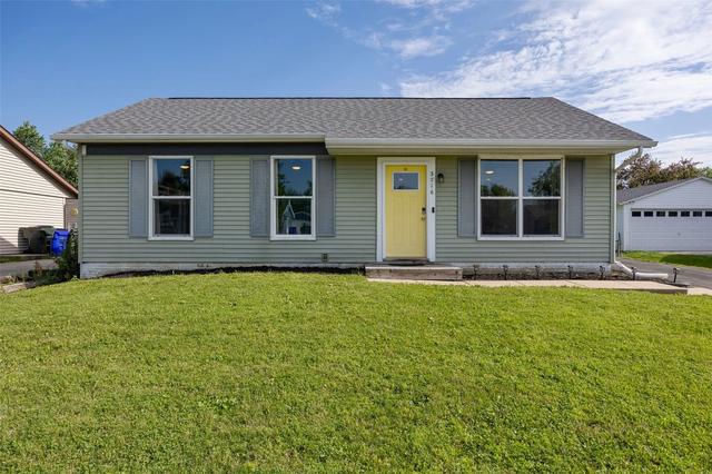 3716 Fir Tree Dr NE, Cedar Rapids, IA 52402