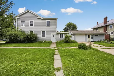 Exterior - 401 E 4th St, Tipton, IA 52772 photo 5 of 6