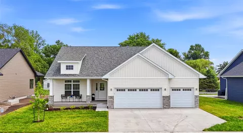 1290 Morrison St, North Liberty, IA 52317