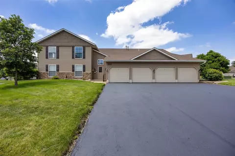 3712 Foxborough Ter NE #D, Cedar Rapids, IA 52402