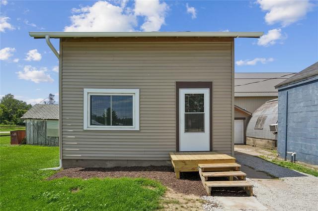 210 S Main St, Wheatland, IA 52777