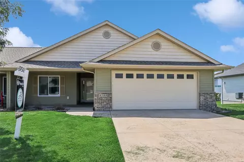 4188 Garnet Cir, Marion, IA 52302