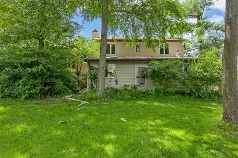 356 E Post Rd SE, Cedar Rapids, IA 52403 photo 12