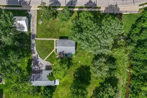 View/Area - 1311 Main St, Ely, IA 52227 photo 5 of 10