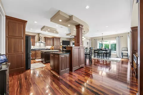 Kitchen - 4640 Blarney Dr, Cedar Rapids, IA 52411 photo 1 of 6