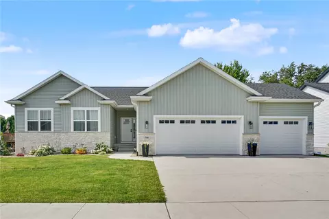 546 Spring Meadow Dr NE, Mount Vernon, IA 52314