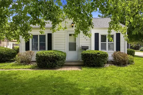 442 4th Ave, Iowa City, IA 52245