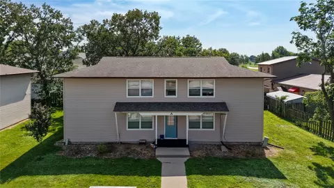 450 N Dubuque St, North Liberty, IA 52317