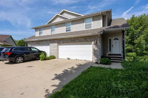 2018 Stratford Ct, Coralville, IA 52241