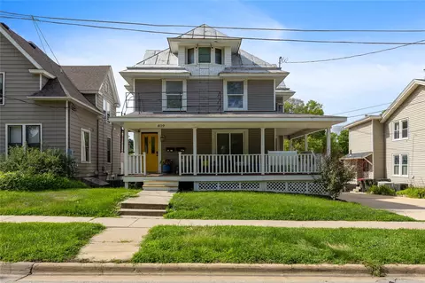 619 E Burlington St, Iowa City, IA 52240