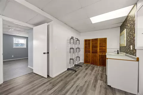 Entry Way - 624 E 6th St, Tipton, IA 52772 photo 1 of 1