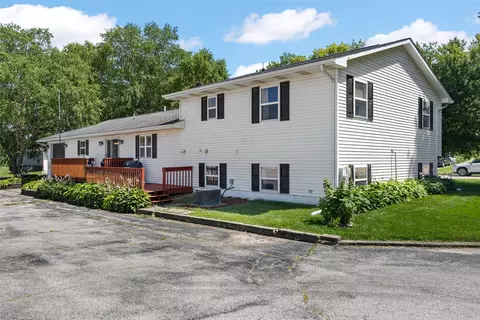 Exterior - 624 E 6th St, Tipton, IA 52772 photo 6 of 7