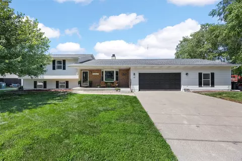 Exterior - 624 E 6th St, Tipton, IA 52772 photo 2 of 7