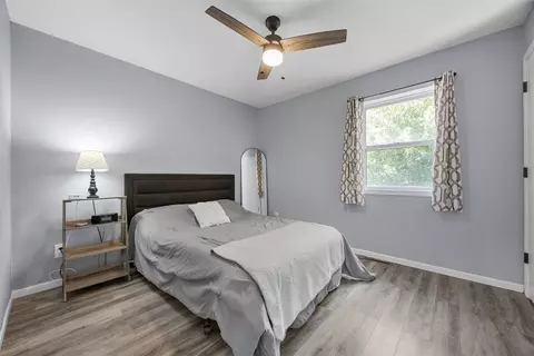 Bedroom - 624 E 6th St, Tipton, IA 52772 photo 4 of 5