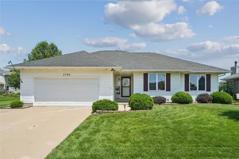 3720 Monarch Ave, Marion, IA 52302