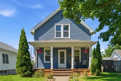 1106 J Ave NW, Cedar Rapids, IA 52405