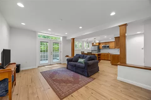 Living - 4600 Deer View Rd, Cedar Rapids, IA 52411 photo 5 of 5