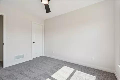6942 Hackberry Loop, Cedar Rapids, IA 52403 photo 19