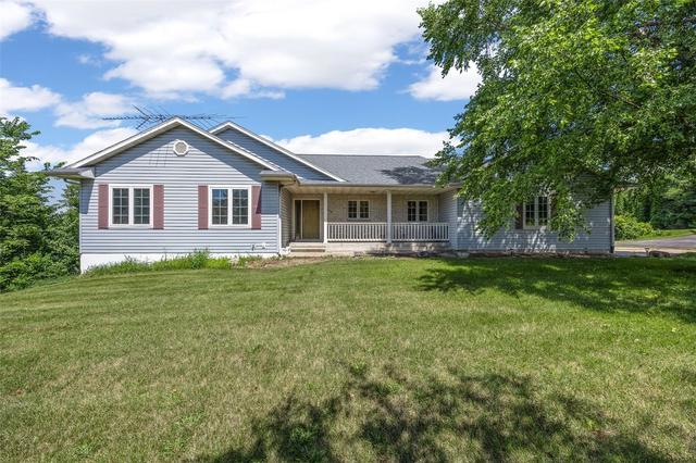 6808 Michael Rd, Palo, IA 52324