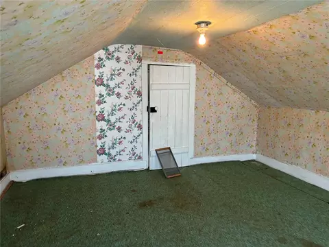 Bedroom - 508 E 3rd St, Vinton, IA 52349 photo 15 of 15