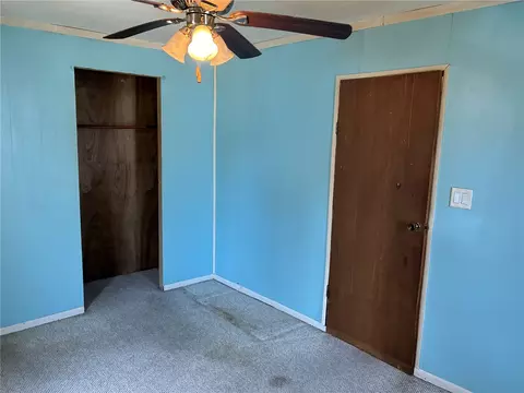 Bedroom - 508 E 3rd St, Vinton, IA 52349 photo 4 of 15