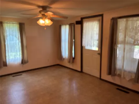 Living - 508 E 3rd St, Vinton, IA 52349 photo 4 of 7