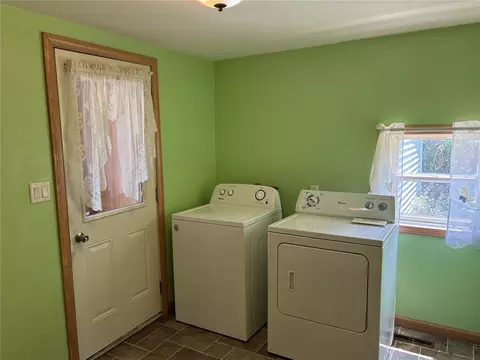 Other - 508 E 3rd St, Vinton, IA 52349 photo 1 of 4