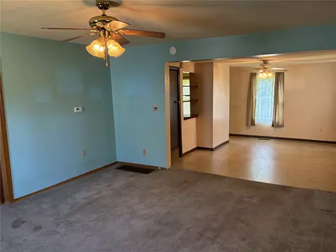 Living - 508 E 3rd St, Vinton, IA 52349 photo 6 of 7