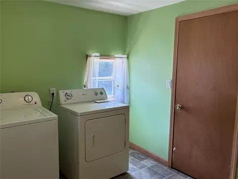 Other - 508 E 3rd St, Vinton, IA 52349 photo 2 of 4