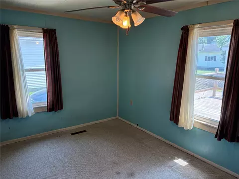 Bedroom - 508 E 3rd St, Vinton, IA 52349 photo 2 of 15