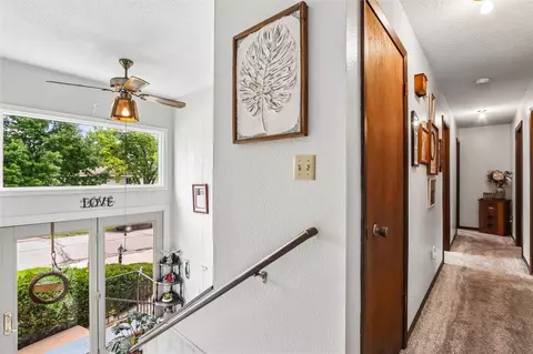 Entry Way - 2011 Northgate Dr NE, Cedar Rapids, IA 52402 photo 1 of 1