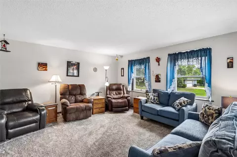 Living - 2011 Northgate Dr NE, Cedar Rapids, IA 52402 photo 1 of 3