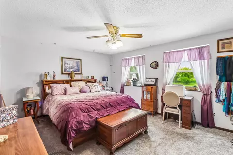 Bedroom - 2011 Northgate Dr NE, Cedar Rapids, IA 52402 photo 1 of 6