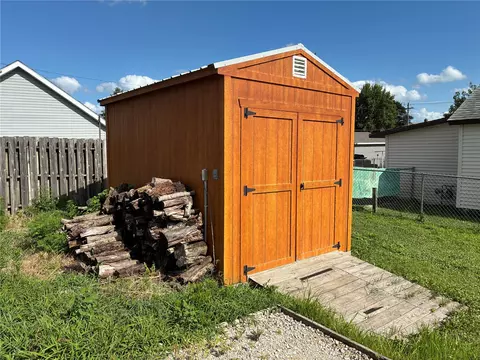 Other - 602 E 9th, Vinton, IA 52349 photo 24 of 27