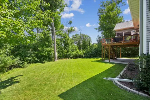Exterior - 4100 Windfall Dr NW, Cedar Rapids, IA 52405 photo 6 of 11