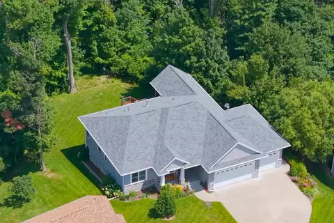 View/Area - 4100 Windfall Dr NW, Cedar Rapids, IA 52405 photo 2 of 2