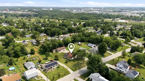 View/Area - 3105 Schaeffer Dr SW, Cedar Rapids, IA 52404 photo 3 of 5