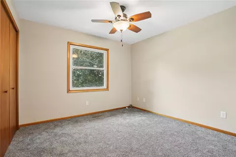 Bedroom - 401 Main St NW, Shellsburg, IA 52332 photo 4 of 6