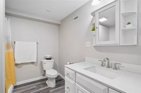 Bath - 401 Main St NW, Shellsburg, IA 52332 photo 2 of 3