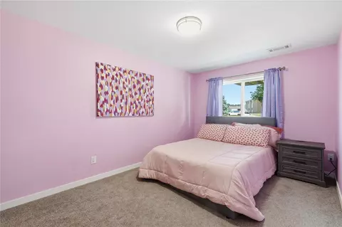Bedroom - 1848 Comisky Ct, Ely, IA 52227 photo 5 of 5