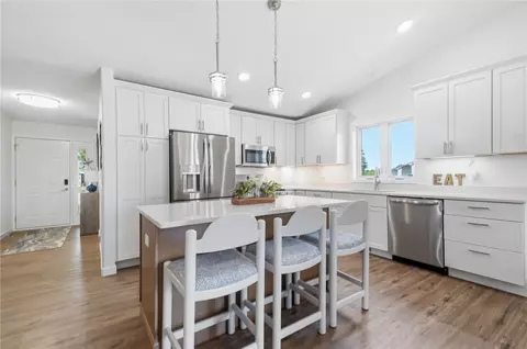 Kitchen - 1848 Comisky Ct, Ely, IA 52227 photo 1 of 3