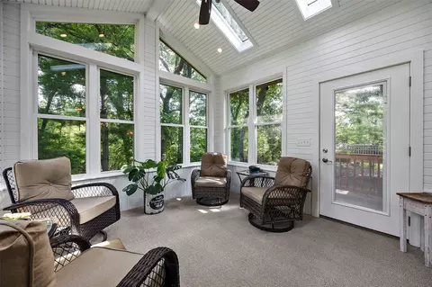 Exterior - 529 E Post Rd SE #124, Cedar Rapids, IA 52403 photo 1 of 3