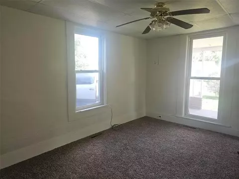 Living - 1105 5th St E, Vinton, IA 52349 photo 2 of 2