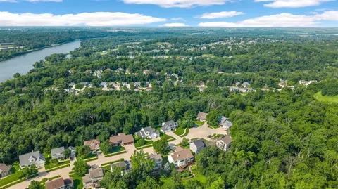 View/Area - 4928 Olde Mill Ct, Cedar Rapids, IA 52411 photo 6 of 6