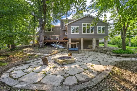 Exterior - 4928 Olde Mill Ct, Cedar Rapids, IA 52411 photo 2 of 8