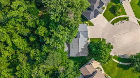 View/Area - 4928 Olde Mill Ct, Cedar Rapids, IA 52411 photo 1 of 6