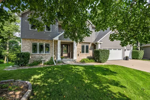 Exterior - 4928 Olde Mill Ct, Cedar Rapids, IA 52411 photo 8 of 8